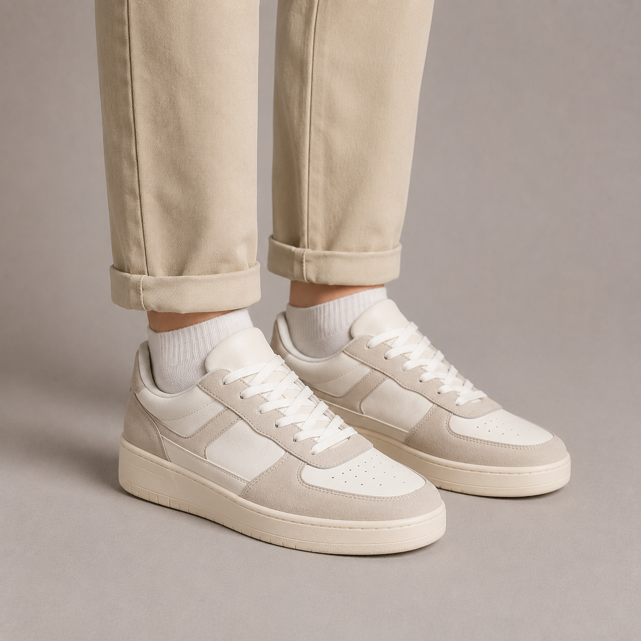Men's Low-Top Lace-Up Sneakers
