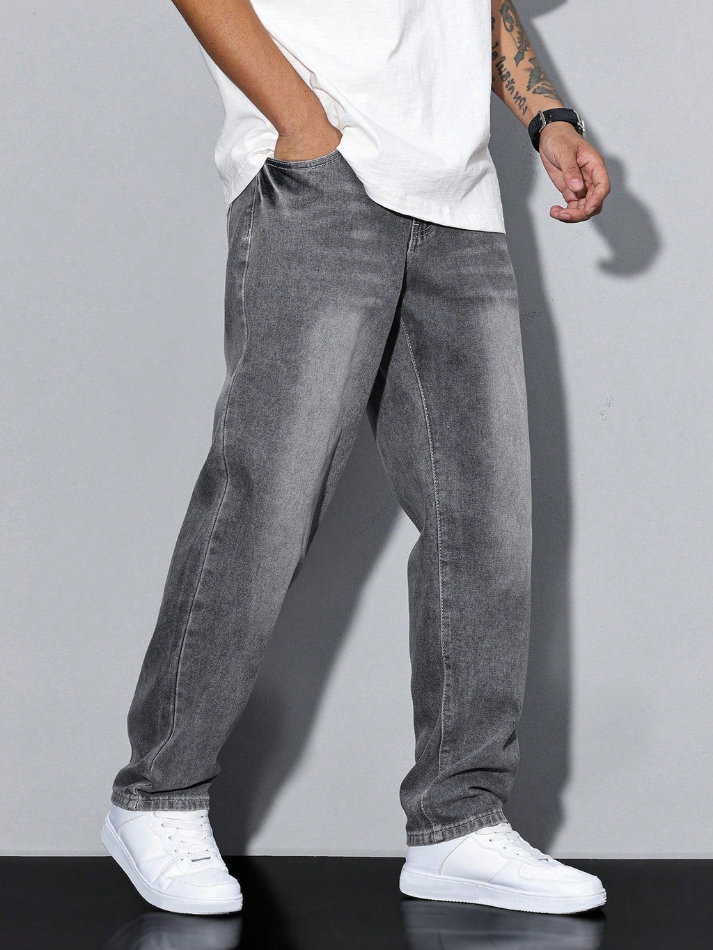 Men's Baggy Jeans with Straight Legs